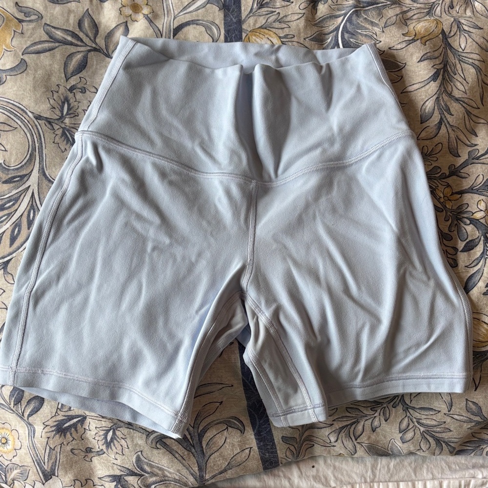 Lululemon Align 6” biker shorts light blue